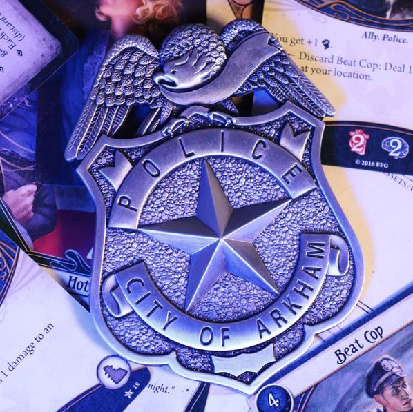 Arkham Horror Collectable Limited Edition Replica Tommy's Police Badge Fanattik