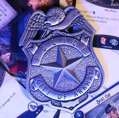 Arkham Horror Collectable Limited Edition Replica Tommy's Police Badge Fanattik