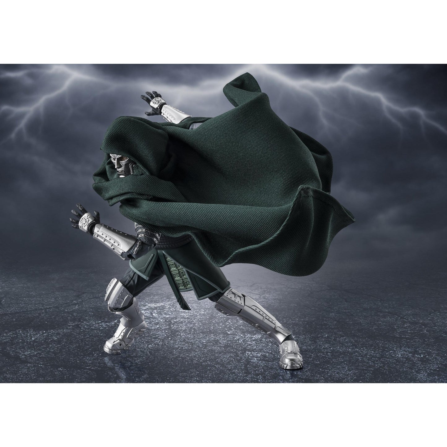 Bandai Tamashii Nations Marvel S.H.Figuarts Doctor Doom (Avengers: Doomsday) Action Figure PRE-ORDER