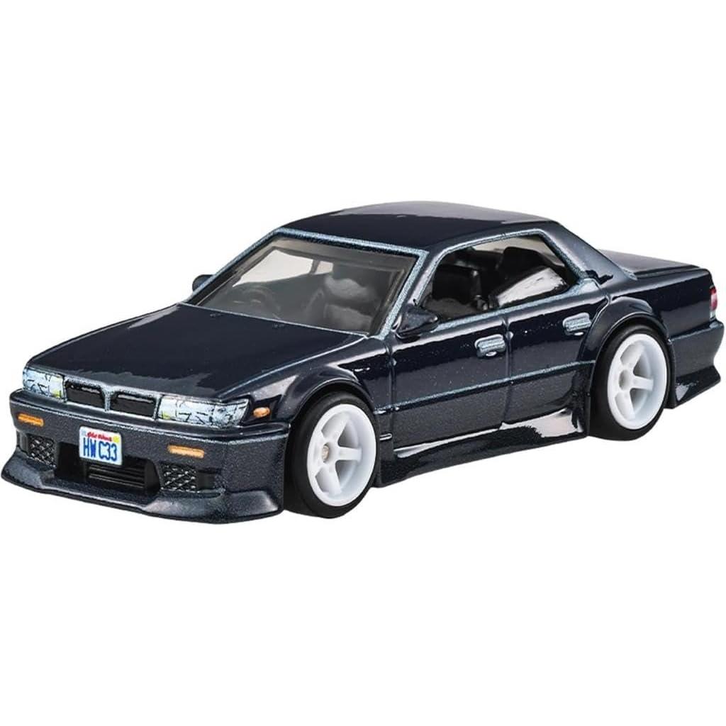 Hot Wheels Premium Car Culture Nissan Laurel C33 (Boulevard) Diecast Car