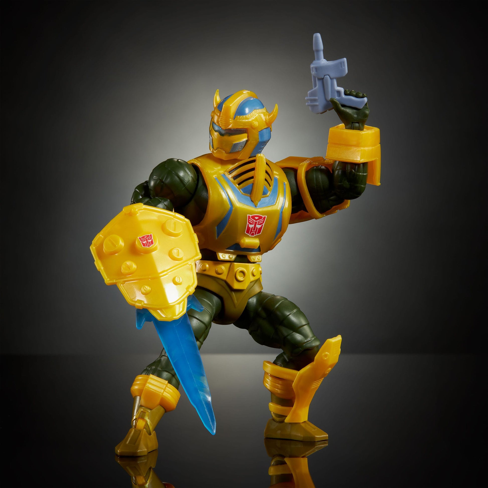 Masters of the Universe x Transformers Action Figure - Bumblebee Armour Man-At-Arms (Exclusive) PRE-ORDER