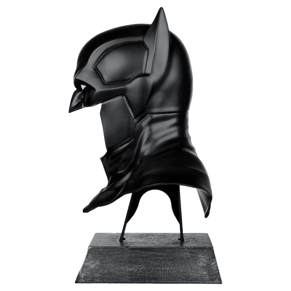 McFarlane Toys Batman DC Direct Mini-Replica 1/3 Batman Mask (Batman: Noel) PRE-ORDER