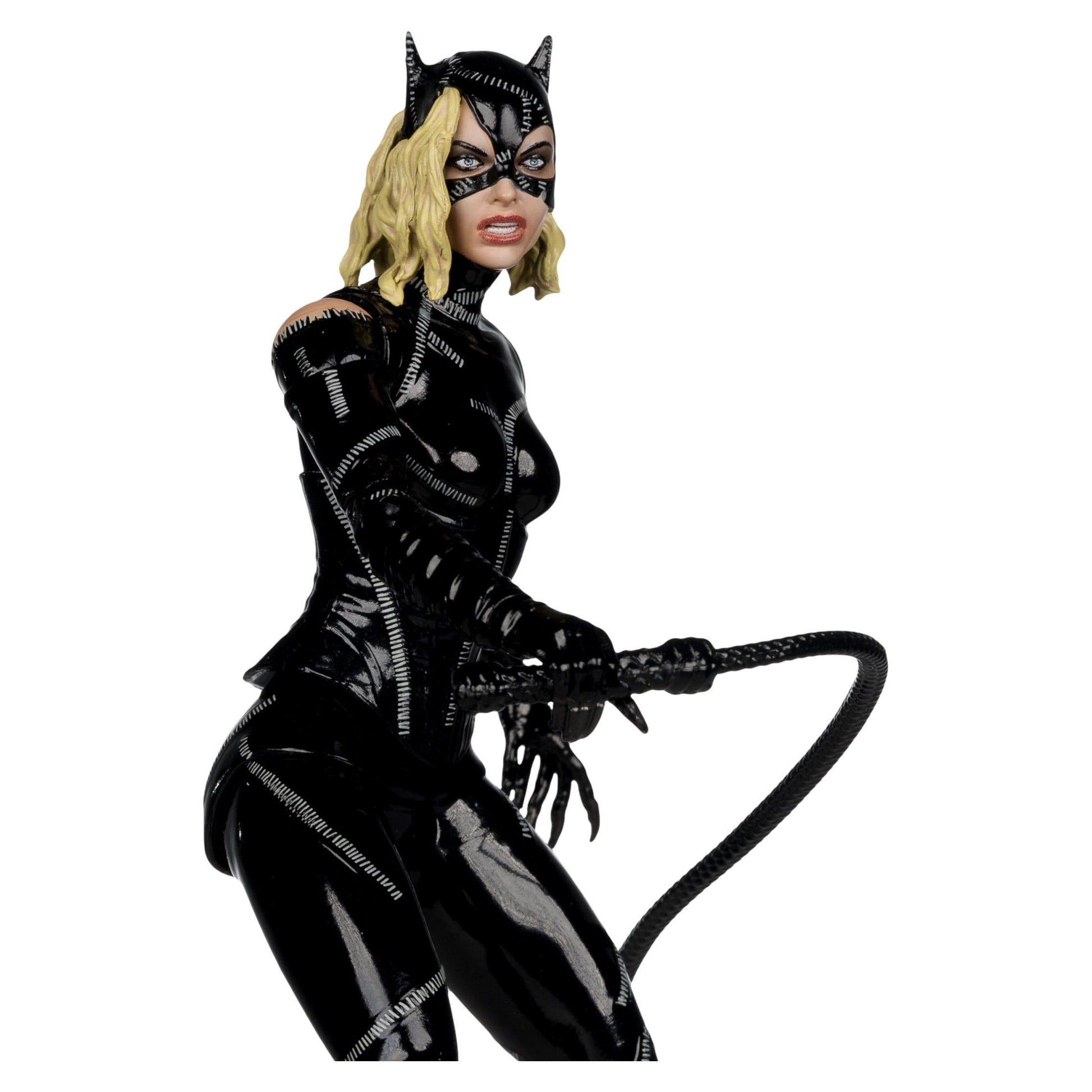 McFarlane Toys DC Multiverse Catwoman (Battle Damage) (Batman Returns) Deluxe Theatrical Edition Action Figure PRE-ORDER