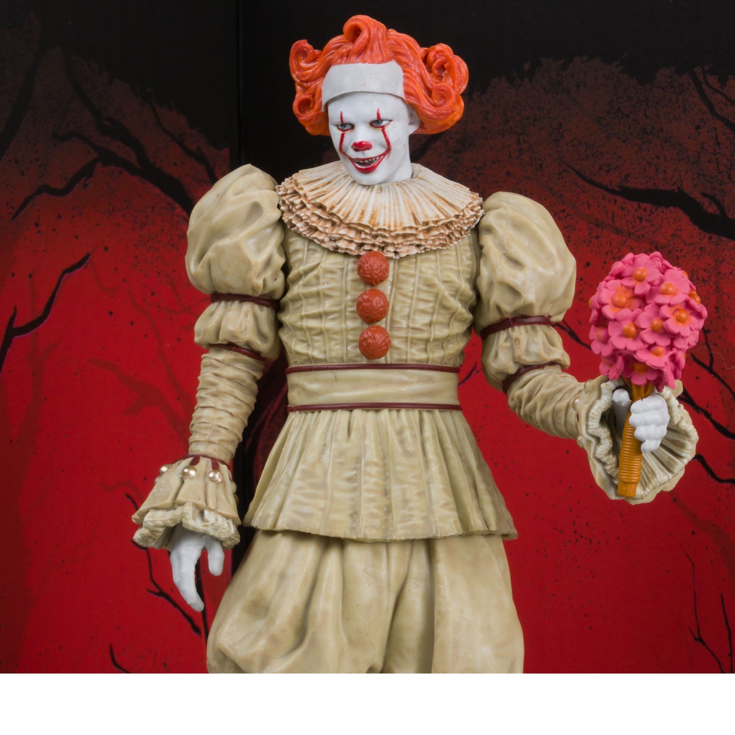 McFarlane Toys IT: Welcome To Derry Movie Maniacs Figure - Pennywise (Flashback) (Gold Label) PRE-ORDER
