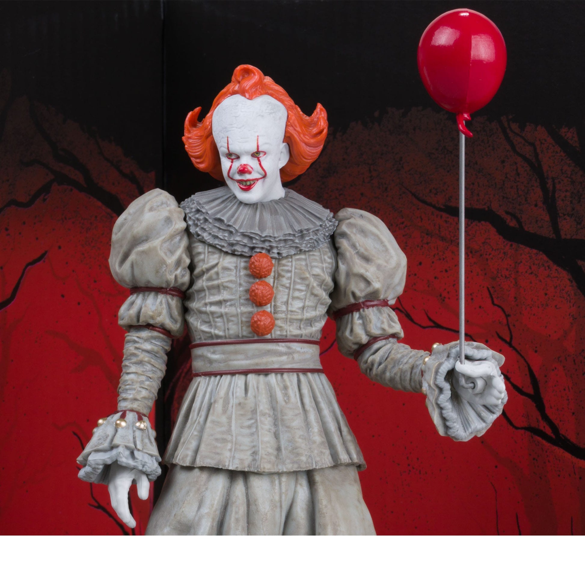 McFarlane Toys IT: Welcome To Derry Movie Maniacs Figure - Pennywise (Gold Label) PRE-ORDER
