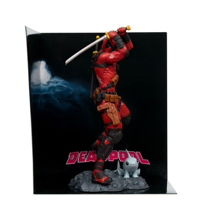 McFarlane Toys Marvel Collection PVC Statue 1/10 Figure - Deadpool (Deadpool #1) PRE-ORDER