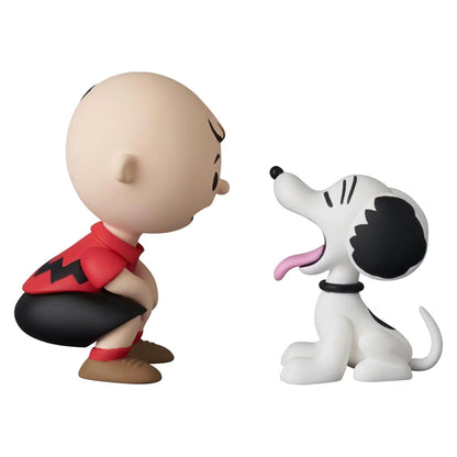 Medicom Peanuts UDF Series 20 Charlie Brown & Yawn Snoopy Mini Figure PRE-ORDER