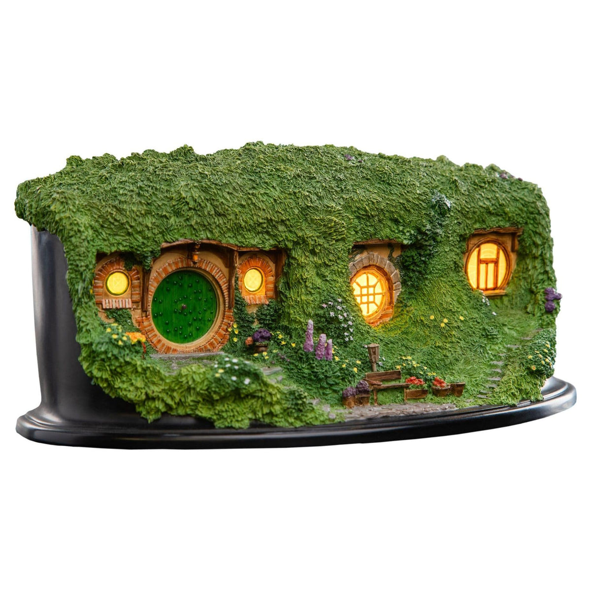 Weta The Lord of the Rings Environment Hobbit Hole Bag End Illuminated Edition PRE-ORDER